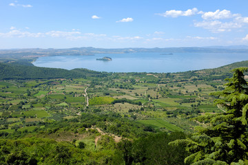 Versione terra del Lago di Bolsena in Italia