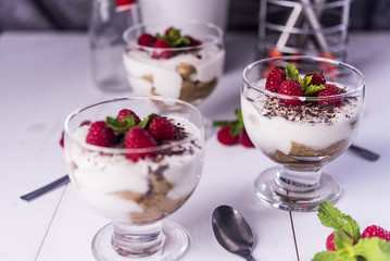 Tiramisu ligth
