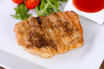 Grilled pork with sauce