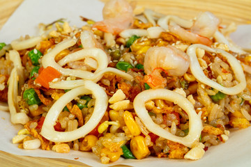 Fried rice with seafood