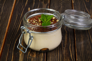 Tiramisu cake with mint