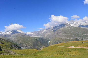 Zermatt - Bergmassiv in den Walliser Alpen