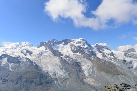 Gebirgsmassiv Monte Rosa in den Walliser Alpen 