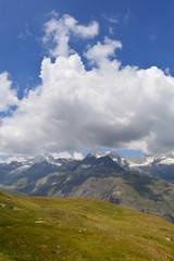 Fototapeta premium Zermatt - Bergstation Riffelberg in den Walliser Alpen 