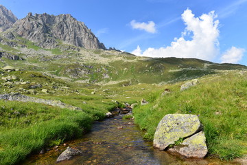 Quellgebiet der Reuss im Gotthardmassiv 