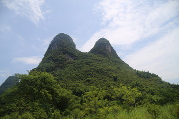 Fototapeta premium Mountains in Yangshuo, China