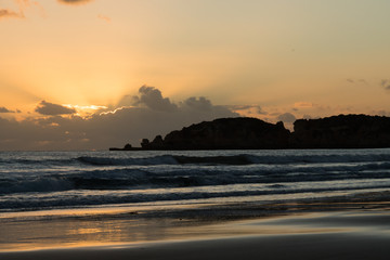 sonenuntergang an der algarve in portugal