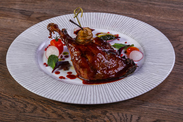 Duck leg with pear