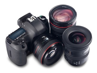 Fototapeta premium Digital SLR Camera with multiple lenses