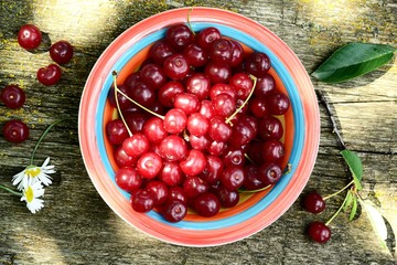 Ripe cherry berries.
