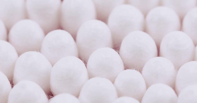 Cotton sticks in bulk