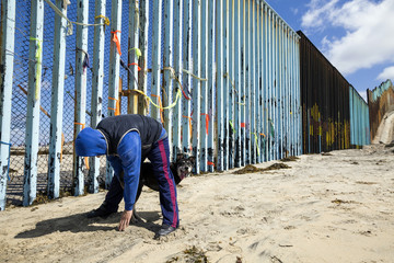 Tijuana - il muro della vergogna