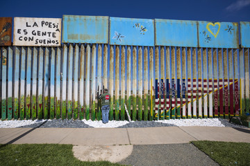 Tijuana - il muro della vergogna