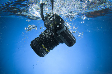 Fotokamera im Wasser