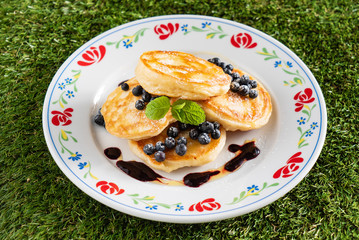 pancakes with blueberries