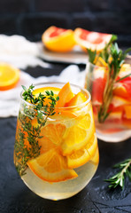Drink with citrus