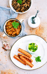 sausages with cabbage