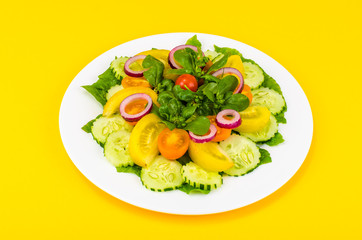 Fresh vegetable salad with Portulaca oleracea