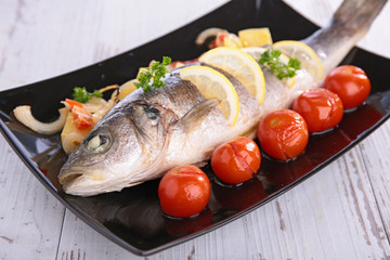 baked fish with lemon
