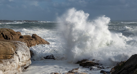 Sturm an der bretonischen Küste