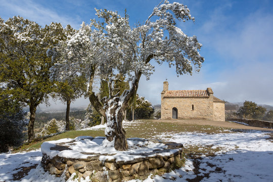 Ermita rom&aacute;nica  de Sant Mart&iacute; Xic, en Les Masies de Voltreg&agrave;, Osona