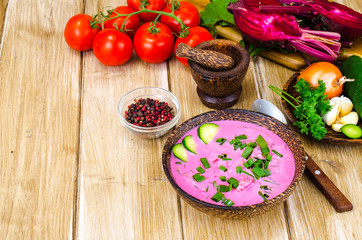 Vegetarian beet soup with green onions