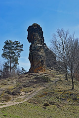 Teufelsmauer und blauer See im Harz