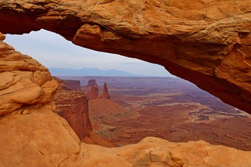 Mesa Arch in Canyonlands National Park near Moab, Utah, USA