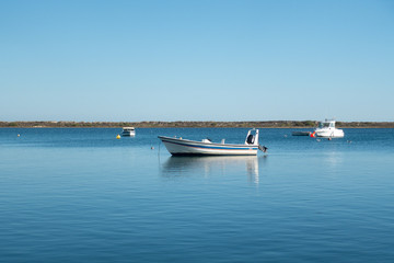 Fototapeta na wymiar boats moored in the lagoon