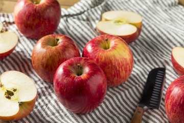 Raw Red Organic Kiku Apples
