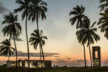 Fim do dia em Oliven&ccedil;a, Bahia. Ago/2018