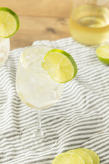 Alcohlic Refreshing Wine Spritzer