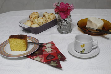 snack with cheese bread