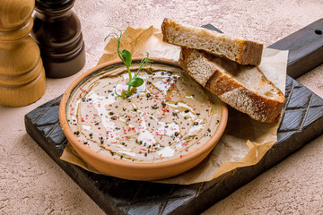 The chicken liver pate with bread and jam