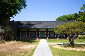 Fototapeta na wymiar Jeonju Hyanggyo is a school of the Joseon Dynasty.