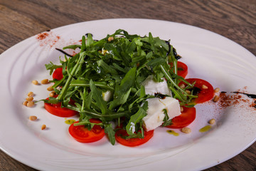 Caprese salad with arugula