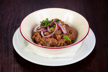 Pulled pork with onion