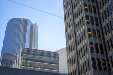 Obraz premium Crossing of Clay and Davis Street in San Francisco