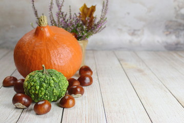 october decoration with pumpkins