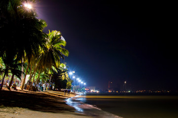 Obraz premium Pattaya City and Sea in Twilight, Thailand