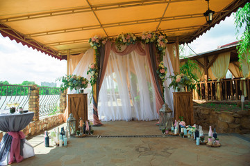 Fototapeta na wymiar wedding ceremony decoration, wedding arch