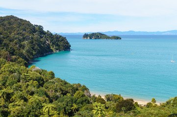 Naklejka premium Tropical ocean bay, sunny weather