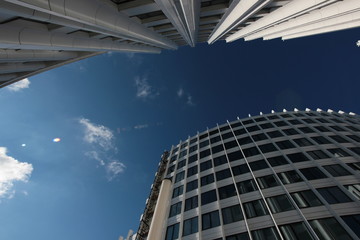 Fototapeta na wymiar elegant facade of the city building