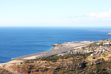 Fototapeta premium funchal airport