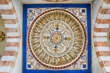 Haia Sophia flower-patterned ceramic walls