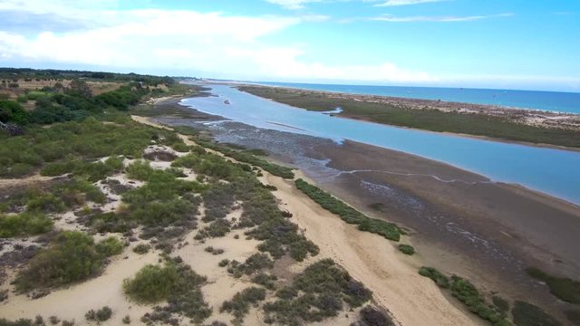 Drone en Algarve de Portugal. Playas de Tavira y Ria Formosa