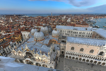 Fototapeta na wymiar Saint Mark's Square - Venice Italy