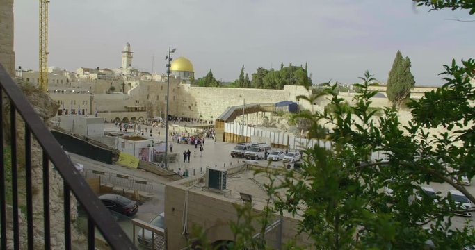 Beautiful view to the western wall