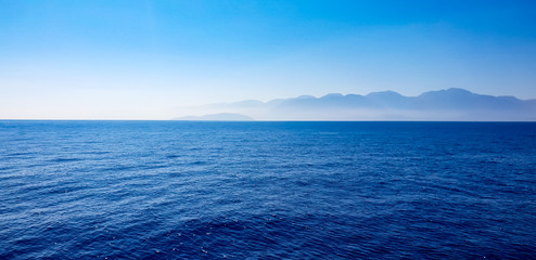 K&uuml;ste von Kreta im Nebel