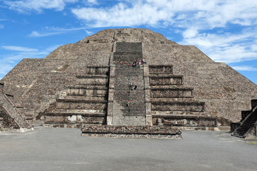 Fototapeta na wymiar The pyramid of the moon in Teotihuacan Mexico